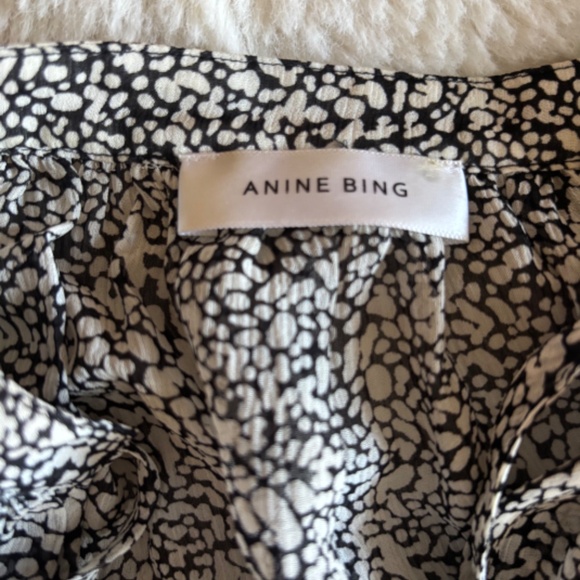 ANINE BING Abigail Tie Neck Silk Blouse In Black And White - Picture 5 of 6